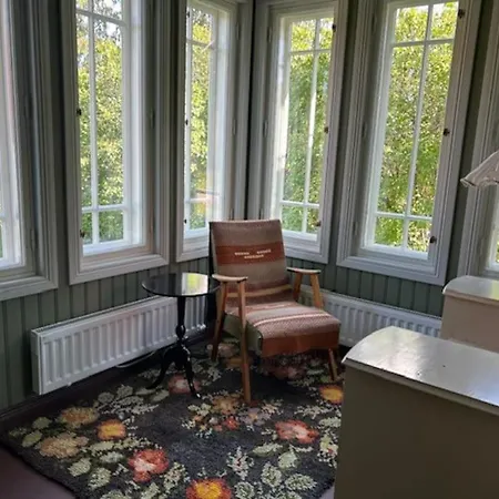 Hirsitalo Maalla Log House At The Countryside