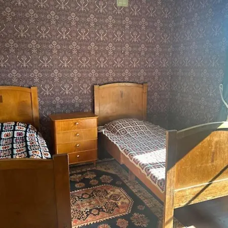 Hirsitalo Maalla Log House At The Countryside * Taavetti