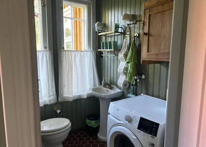 Hirsitalo Maalla Log House At The Countryside Taavetti