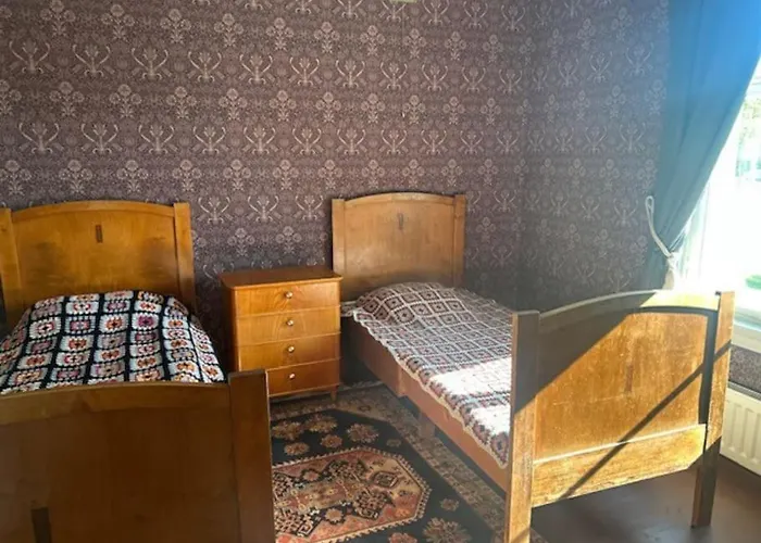 Hirsitalo Maalla Log House At The Countryside * Taavetti